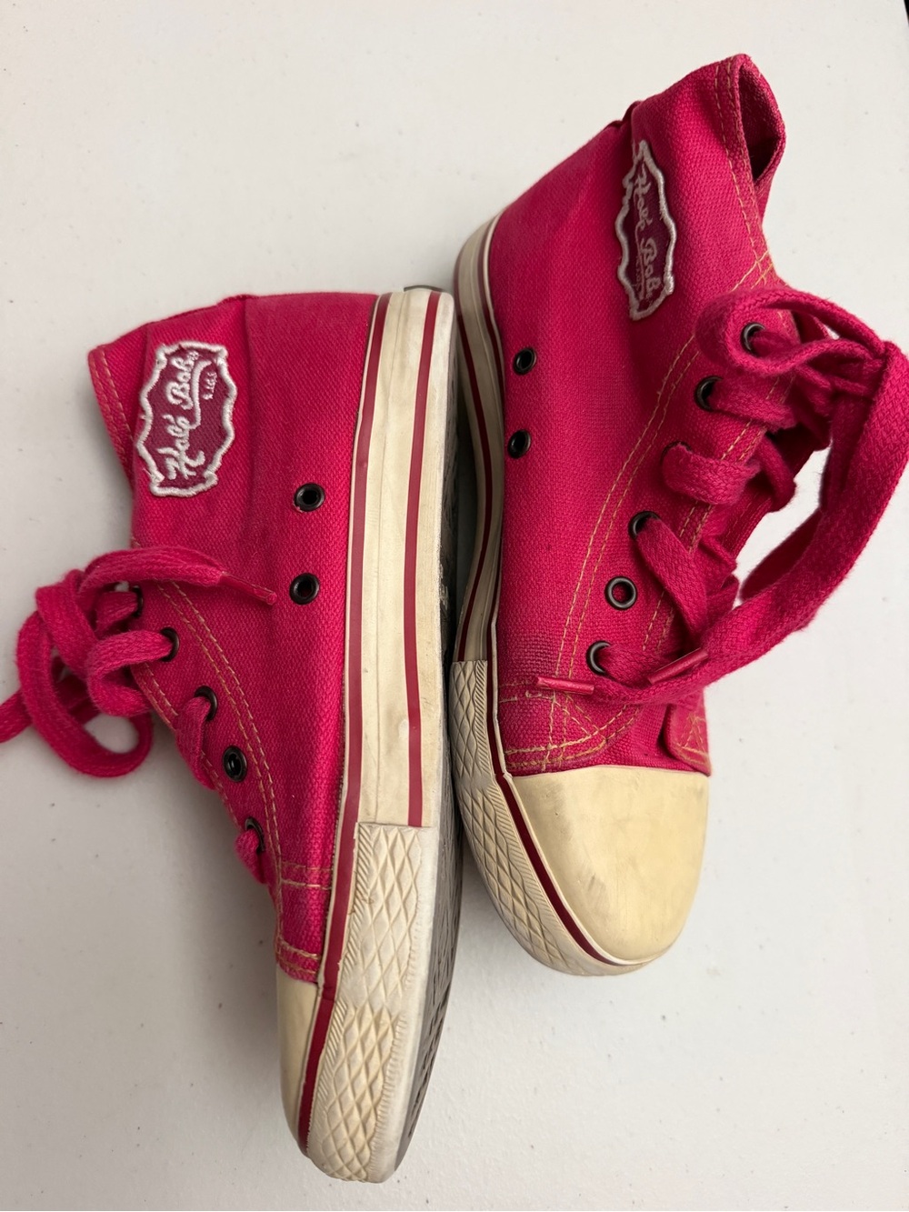 👧🏻❤️👟HALE’ BOB Red Canvas Hightop Sneakers